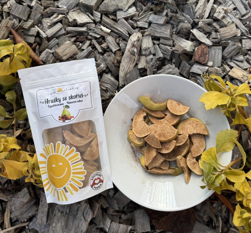 Lyofilizované hrušky se skořicí