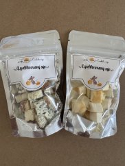 Česká krabička lyofilizovaných sýrů - (uzená niva, blaťácké zlato s pepřem)