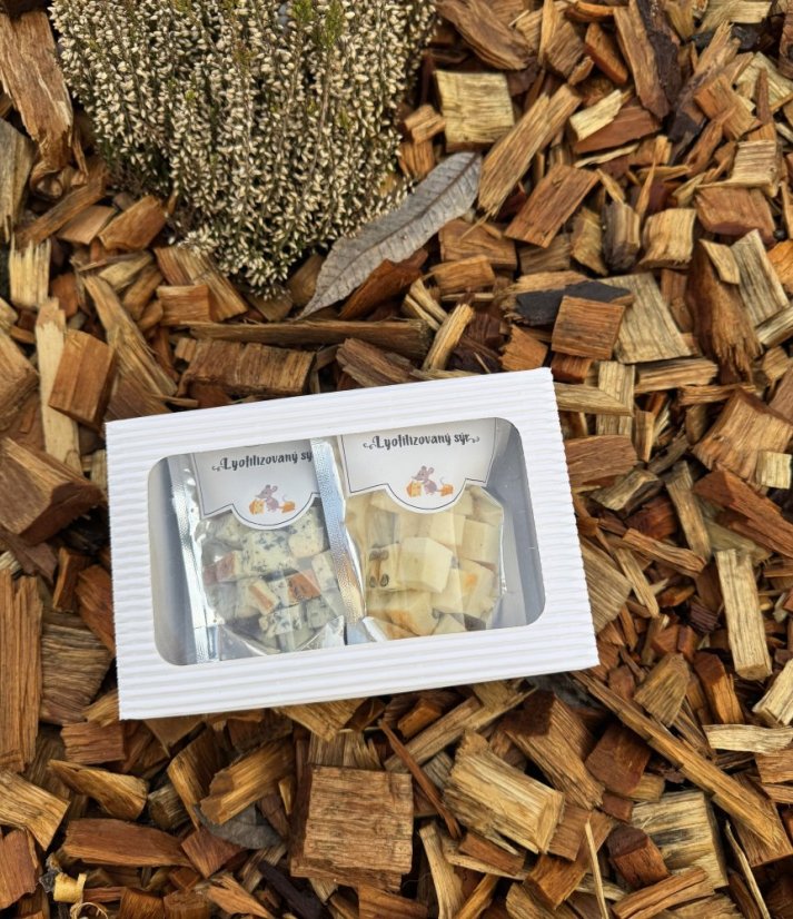 Česká krabička lyofilizovaných sýrů - (uzená niva, blaťácké zlato s pepřem)