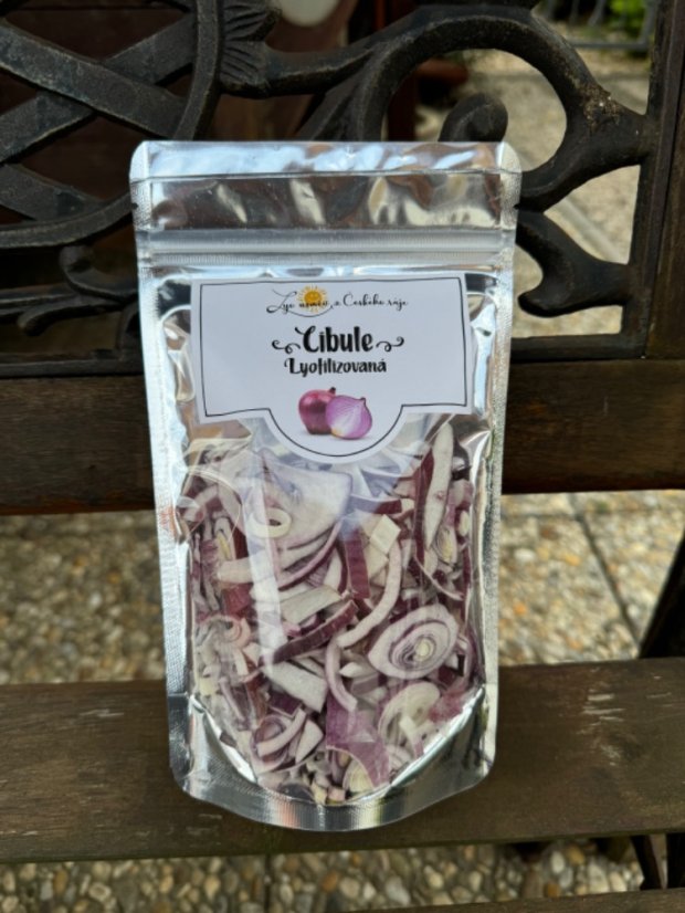 Lyofilizovaná červená cibule