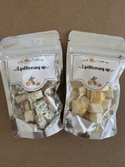 Česká krabička lyofilizovaných sýrů - (uzená niva, blaťácké zlato s pepřem)