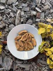 Lyofilizovaná švestka se skořicí