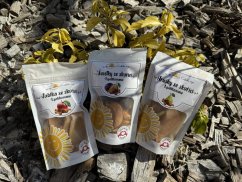 Lyofilizovaná krabička s jablkem, hruškou a švestkou ve skořici